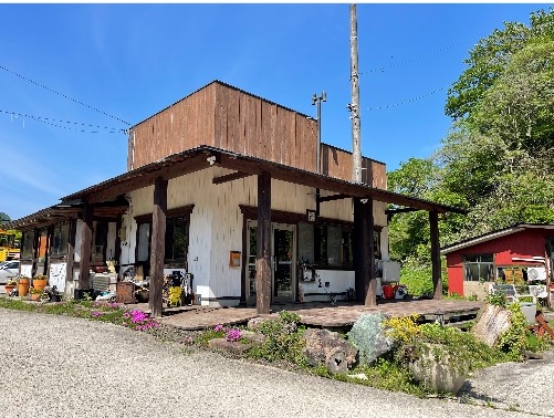 有限会社ササリン