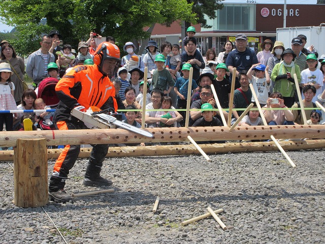 あつまれ!森ではたらく林業機械展(秋田県森林祭)